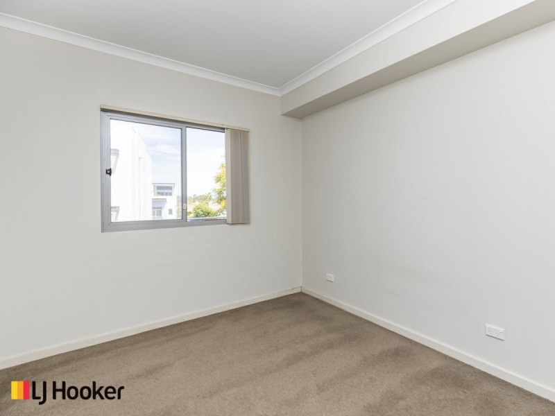 Apartment 20/105 Wentworth Parade, Success WA 6164