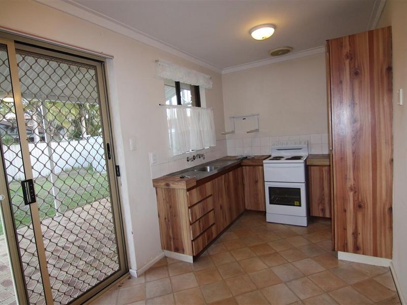 22B Hatcher Street, Parkwood WA 6147