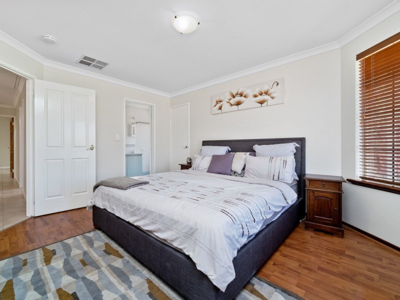 2 Browallia Close, Canning Vale WA 6155