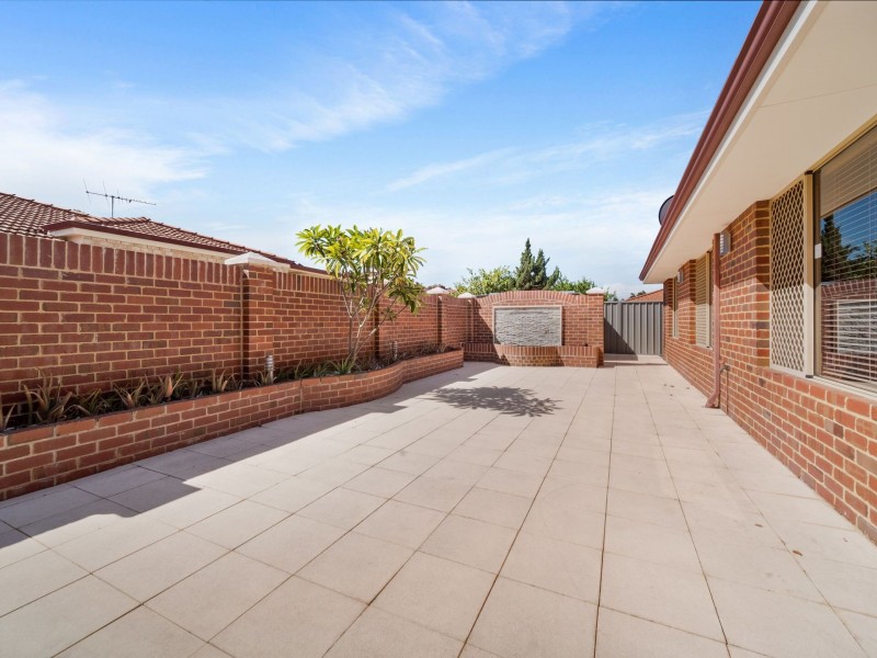 2 Browallia Close, Canning Vale WA 6155