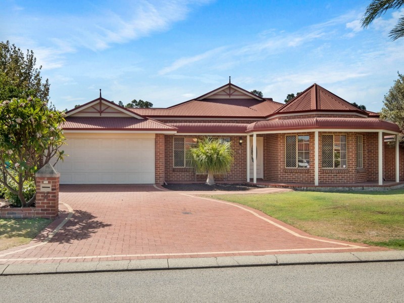 2 Browallia Close, Canning Vale WA 6155