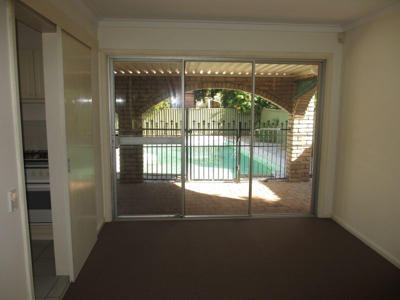 61 Tuscan Street, Rossmoyne WA 6148