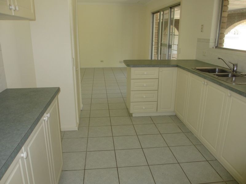 61 Tuscan Street, Rossmoyne WA 6148