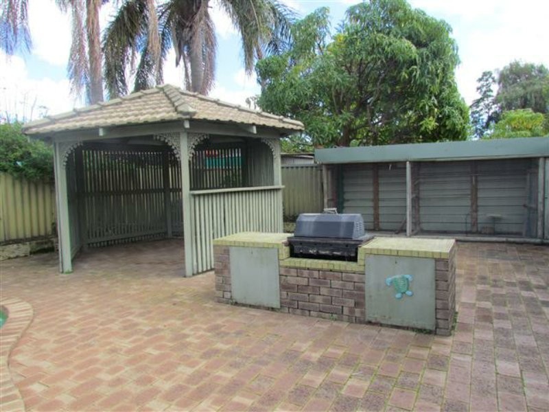 24 Zelkova Way, Parkwood WA 6147