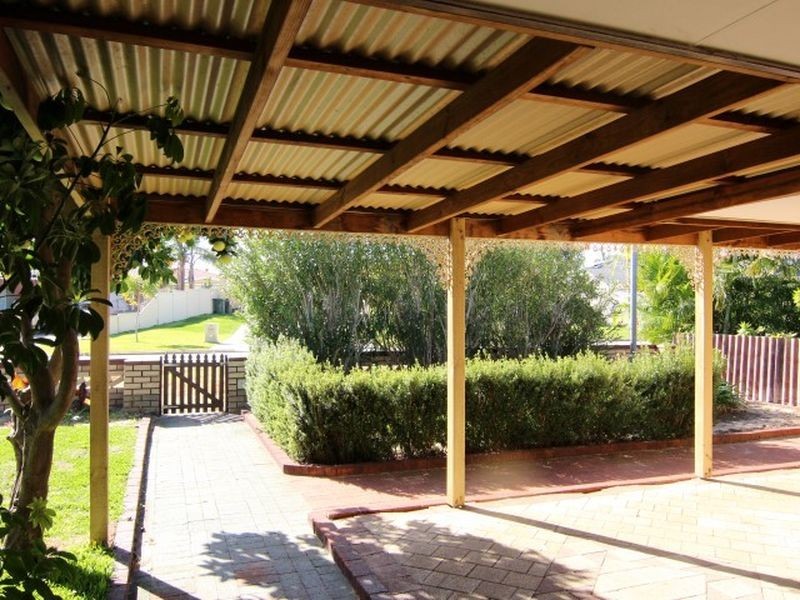 32 Coniston Way, Ferndale WA 6148