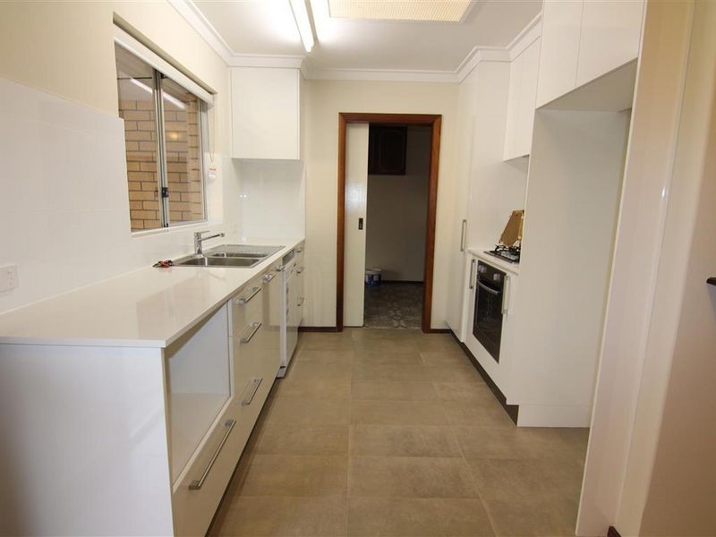 32 Coniston Way, Ferndale WA 6148