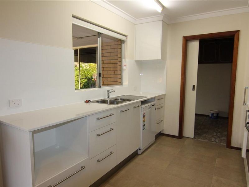 32 Coniston Way, Ferndale WA 6148