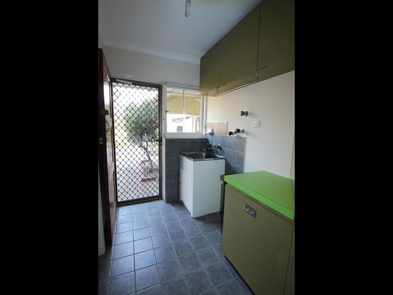 32 Coniston Way, Ferndale WA 6148