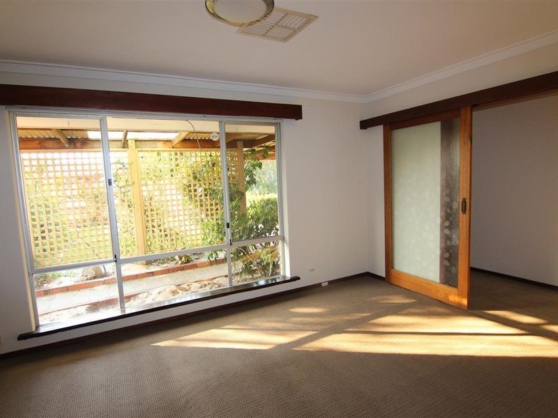 32 Coniston Way, Ferndale WA 6148