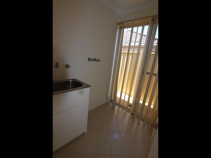 3/10 Delamere Way, Camillo WA 6111
