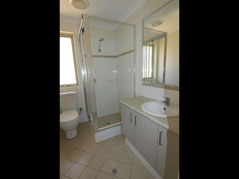 3/10 Delamere Way, Camillo WA 6111