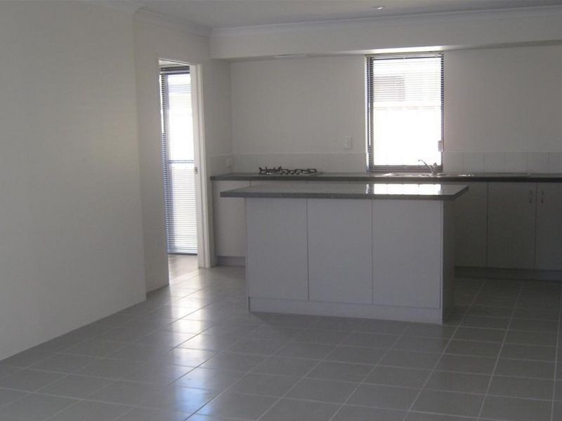 11 Bunratty Link, Canning Vale WA 6155