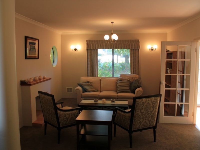 7 Crest Avenue, Mount Pleasant WA 6153