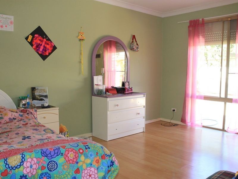 125 Attfield Street, Maddington WA 6109