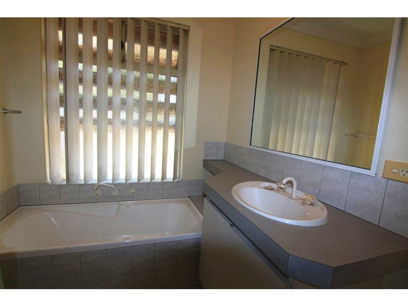 32b Macquarie Way, Willetton WA 6155