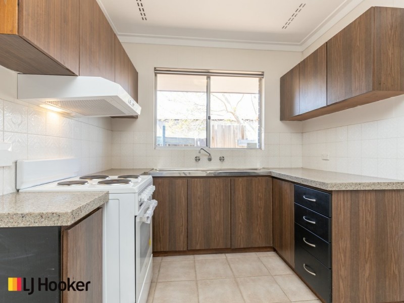 2 Burnham Way, Shelley WA 6148