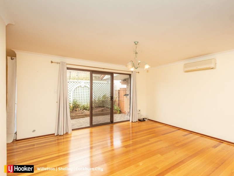 8 Allerton Way, Booragoon WA 6154
