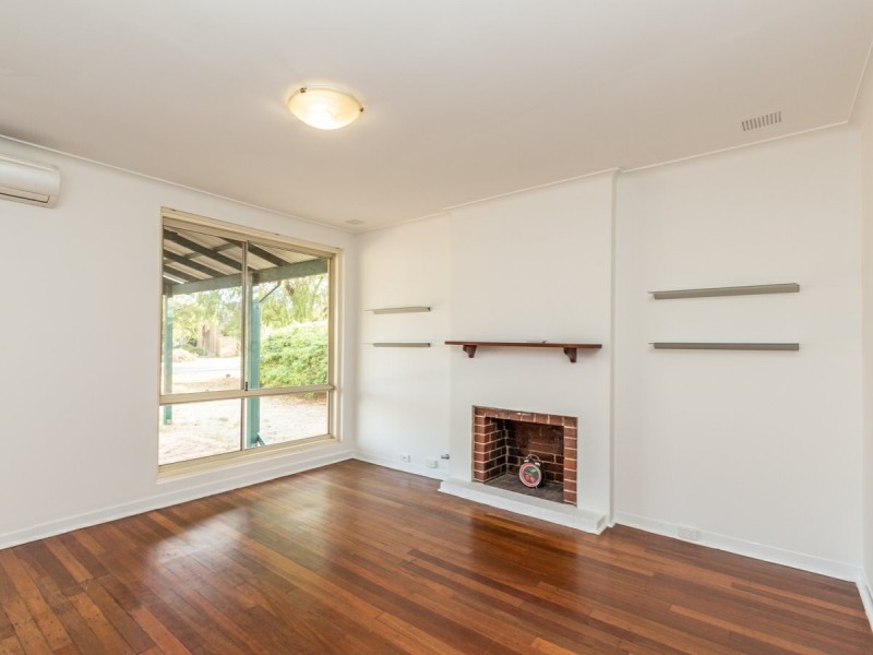 7 Holford Way, Wilson WA 6107