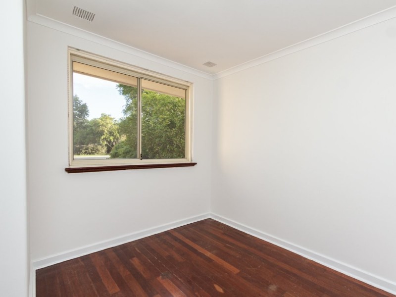 7 Holford Way, Wilson WA 6107