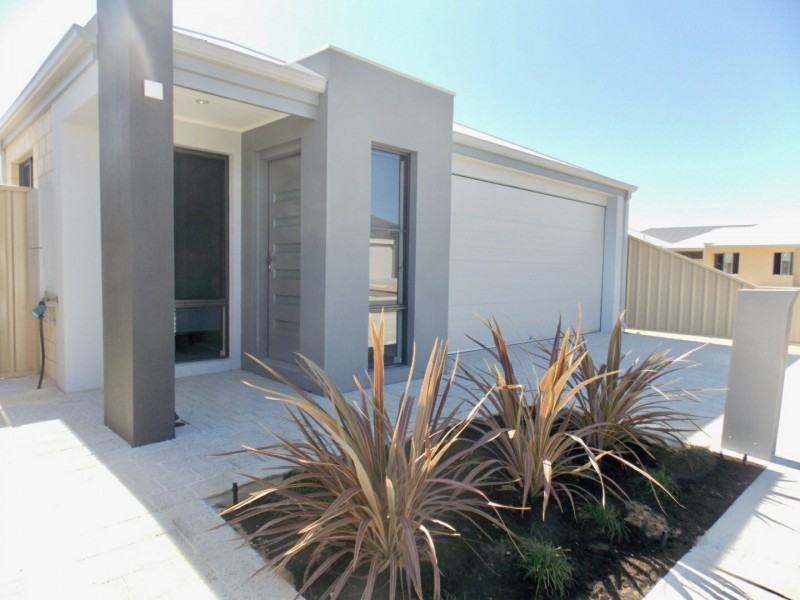 20 Packer Rise, Hammond Park WA 6164