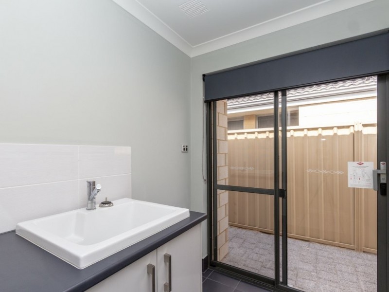 20 Packer Rise, Hammond Park WA 6164