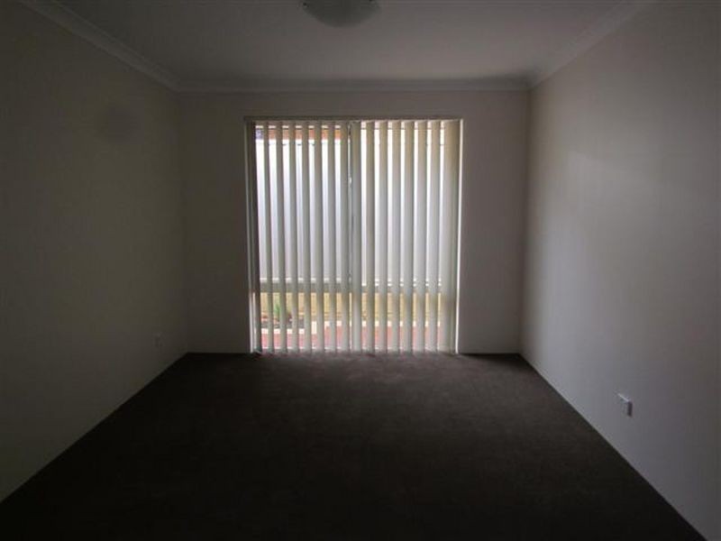6 Northwood Loop, Thornlie WA 6108