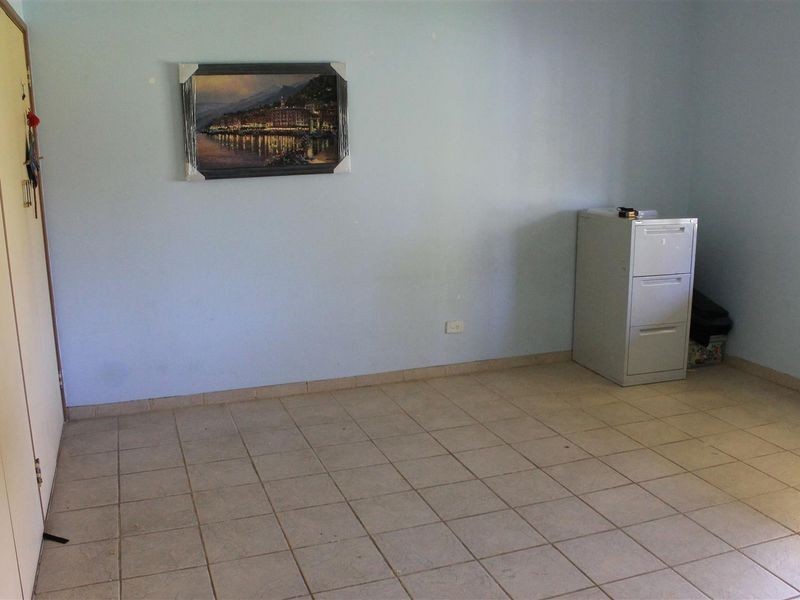 11 Entrance Road, Coogee WA 6166