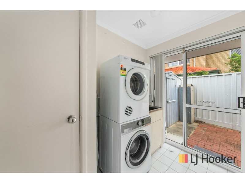 3/435B Riverton Drive East, Shelley WA 6148