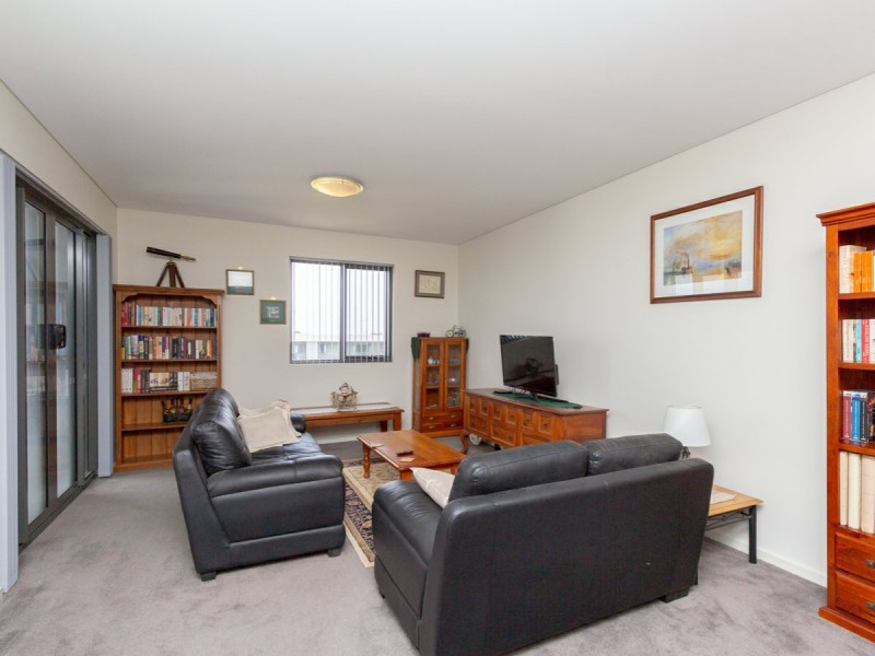 Apartment 124/10 Sleeper Lane, Cockburn Central WA 6164