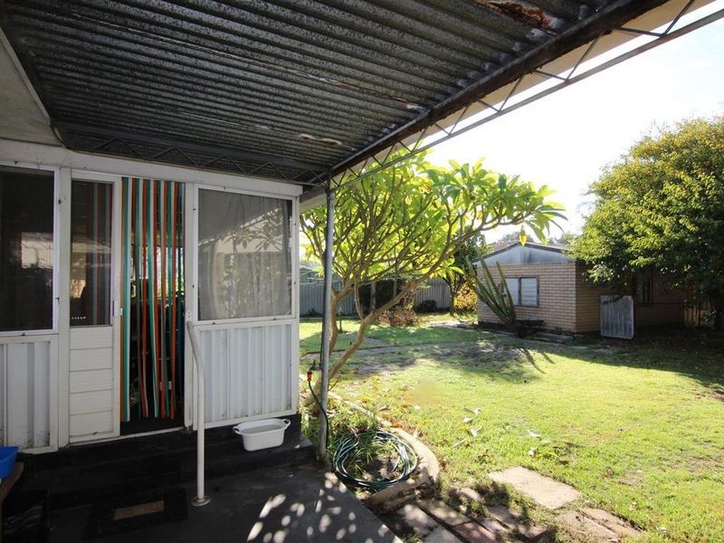 56 Parklands Square, Riverton WA 6148