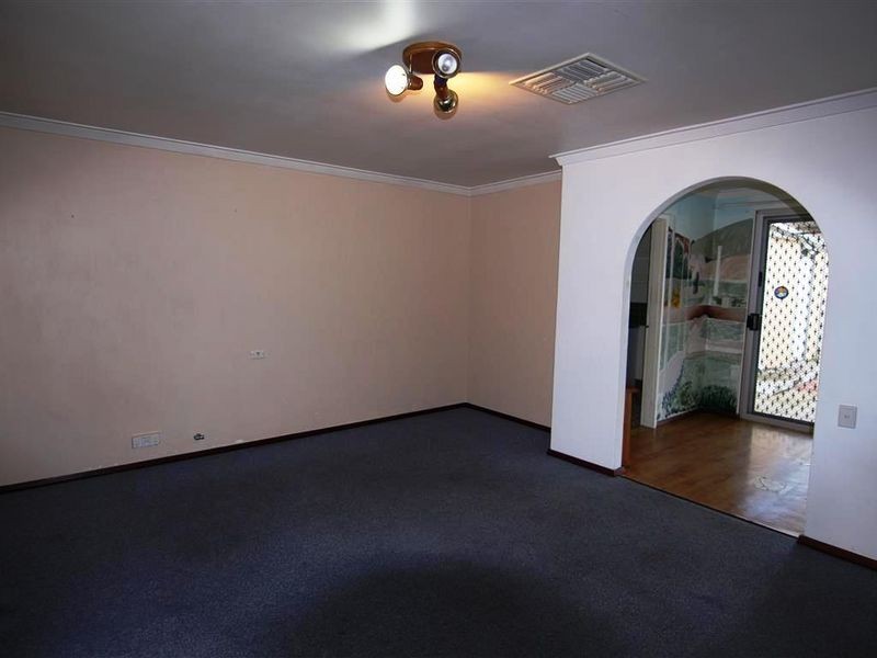 35 Freesia Way, Willetton WA 6155