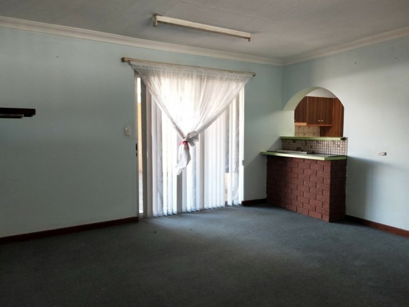 151 Phoenix Road, Spearwood WA 6163