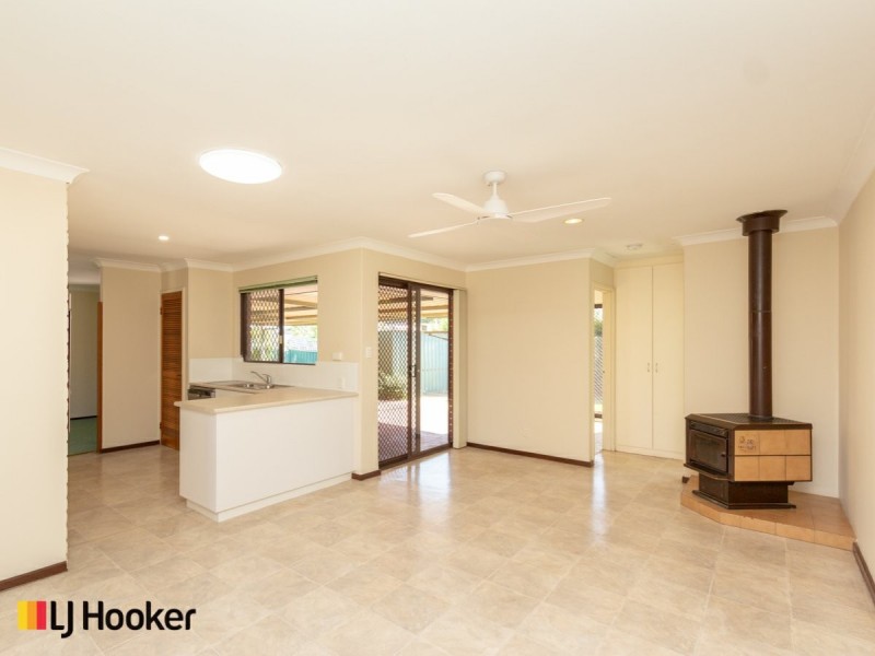 15 Ritson Way, Parkwood WA 6147
