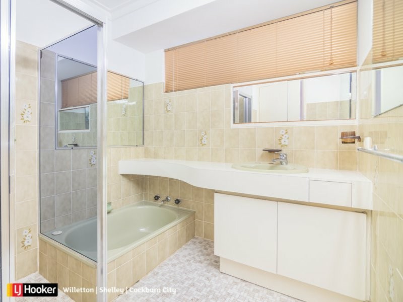 25B Tullamore Avenue, Thornlie WA 6108