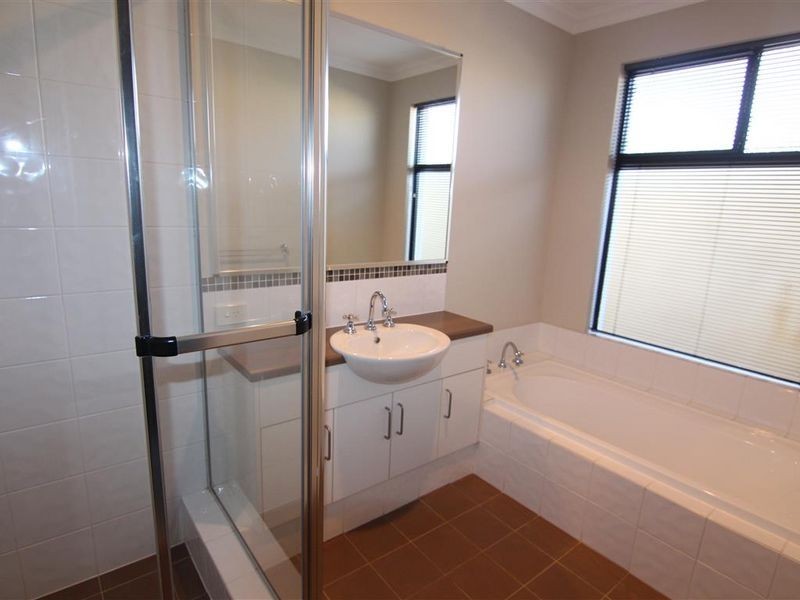 5 Platypus Parkway, Beeliar WA 6164