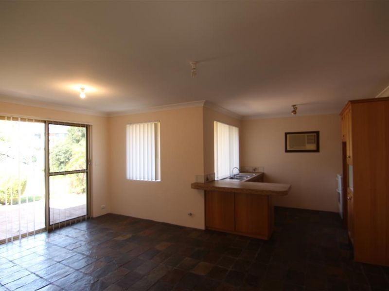 7 Carnac Close, Riverton WA 6148
