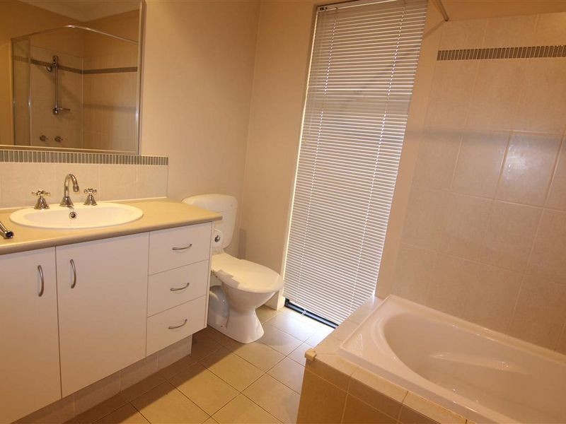 59 Canna Drive, Canning Vale WA 6155