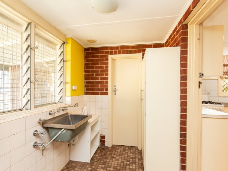 57 Archidamus Street, Coolbellup WA 6163