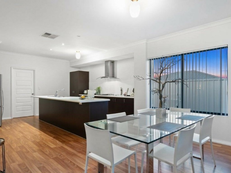 10 Camrose Lane, Darch WA 6065