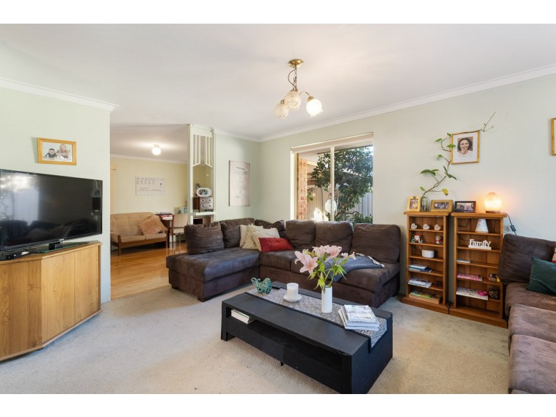 2/4 Kirn Close, Willetton WA 6155