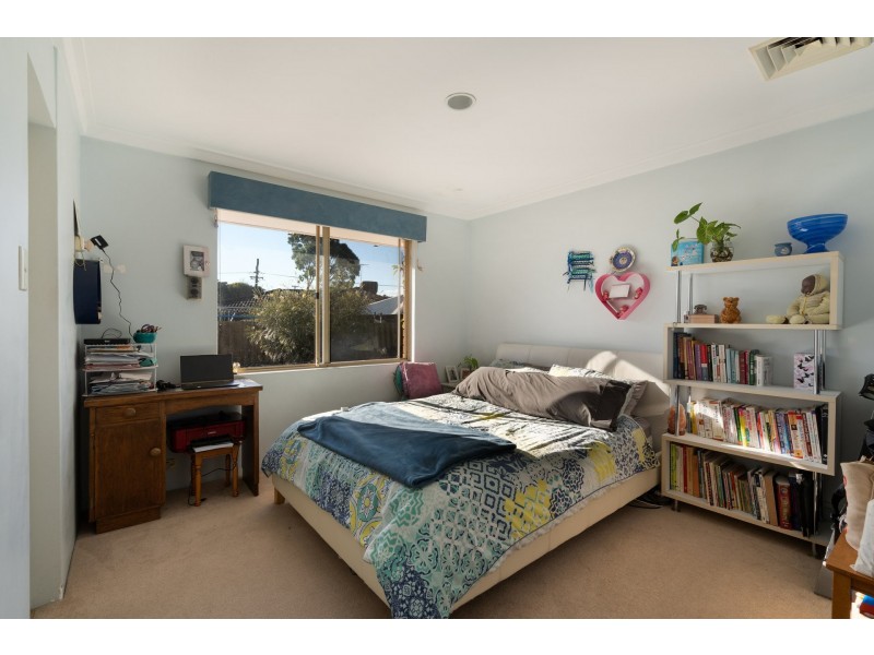 2/4 Kirn Close, Willetton WA 6155