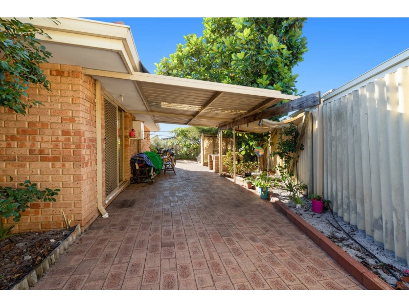 2/4 Kirn Close, Willetton WA 6155