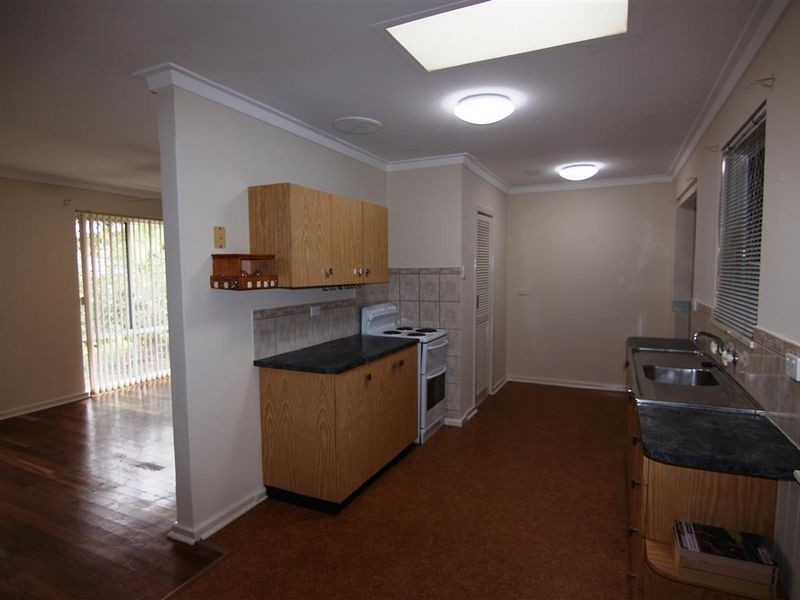 3 Rosekelly Road, Gosnells WA 6110