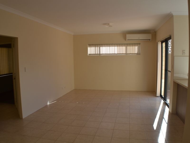 4 Penola Court, Clarkson WA 6030