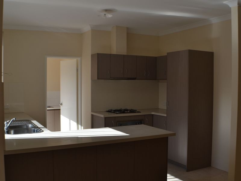 4 Penola Court, Clarkson WA 6030