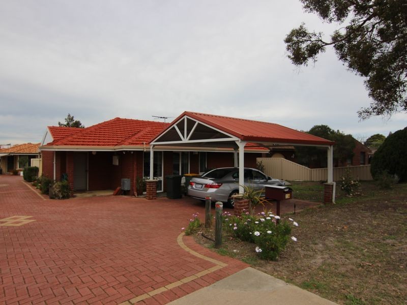 33A Kalangedy Drive, Riverton WA 6148