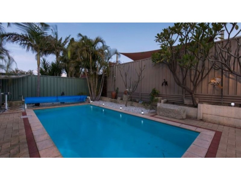 21 McKenzie Road, Samson WA 6163