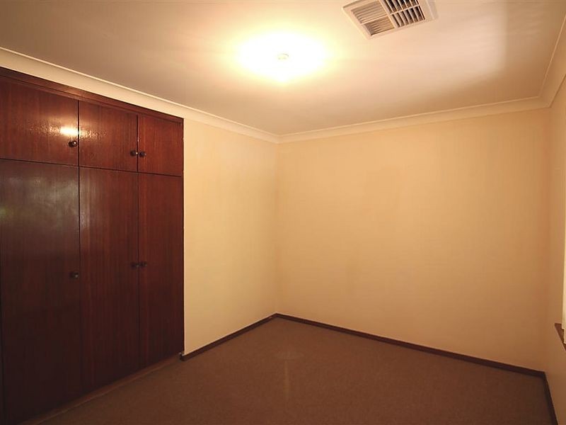 25 Stanbury Way, Booragoon WA 6154
