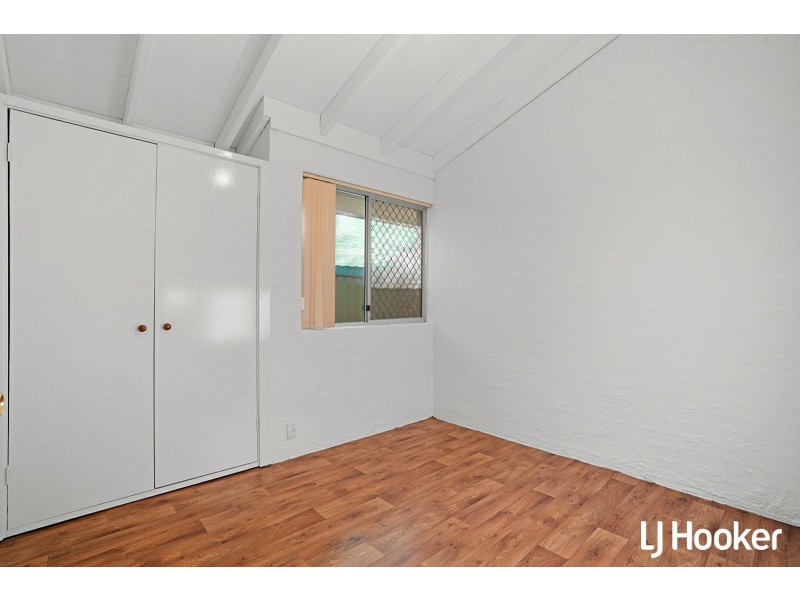 42 Collins Road, Willetton WA 6155