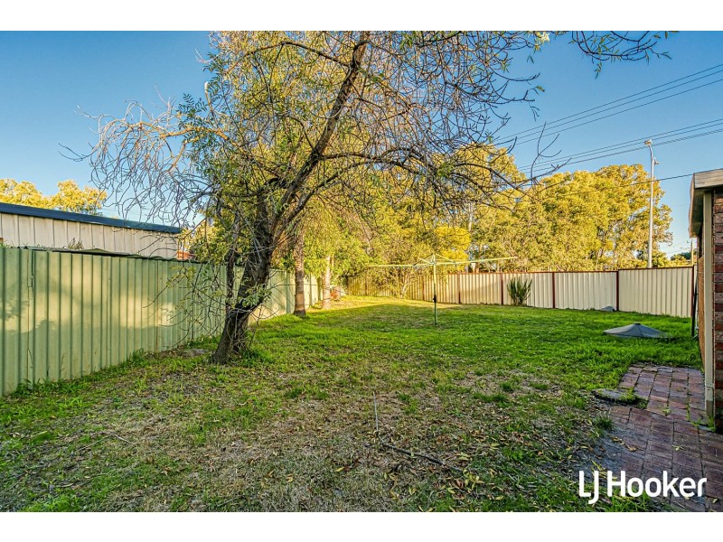 42 Collins Road, Willetton WA 6155